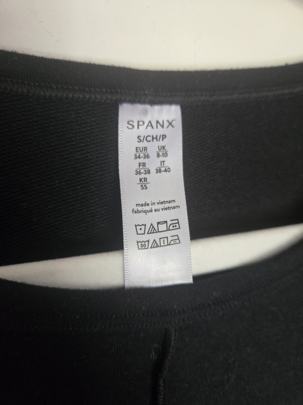 SPANX Black Tunic Top Athleasure Boxy Normcore Minimalist Size Small - Picture 4 of 7